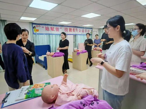 上线 家政地图 发放 安心服务证 一起看广州家政行业再升级的新路径