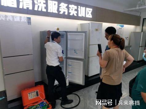 黄马褂曹操到建立新主张,打造健康家政保洁服务
