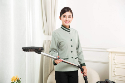 家政公司加盟费解析 成本与机遇